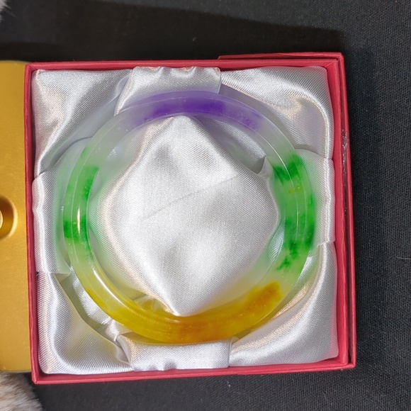 Multicolor Jade Style Bangle Bracelet Green Purple Yellow Gift Box - Picture 2 of 4